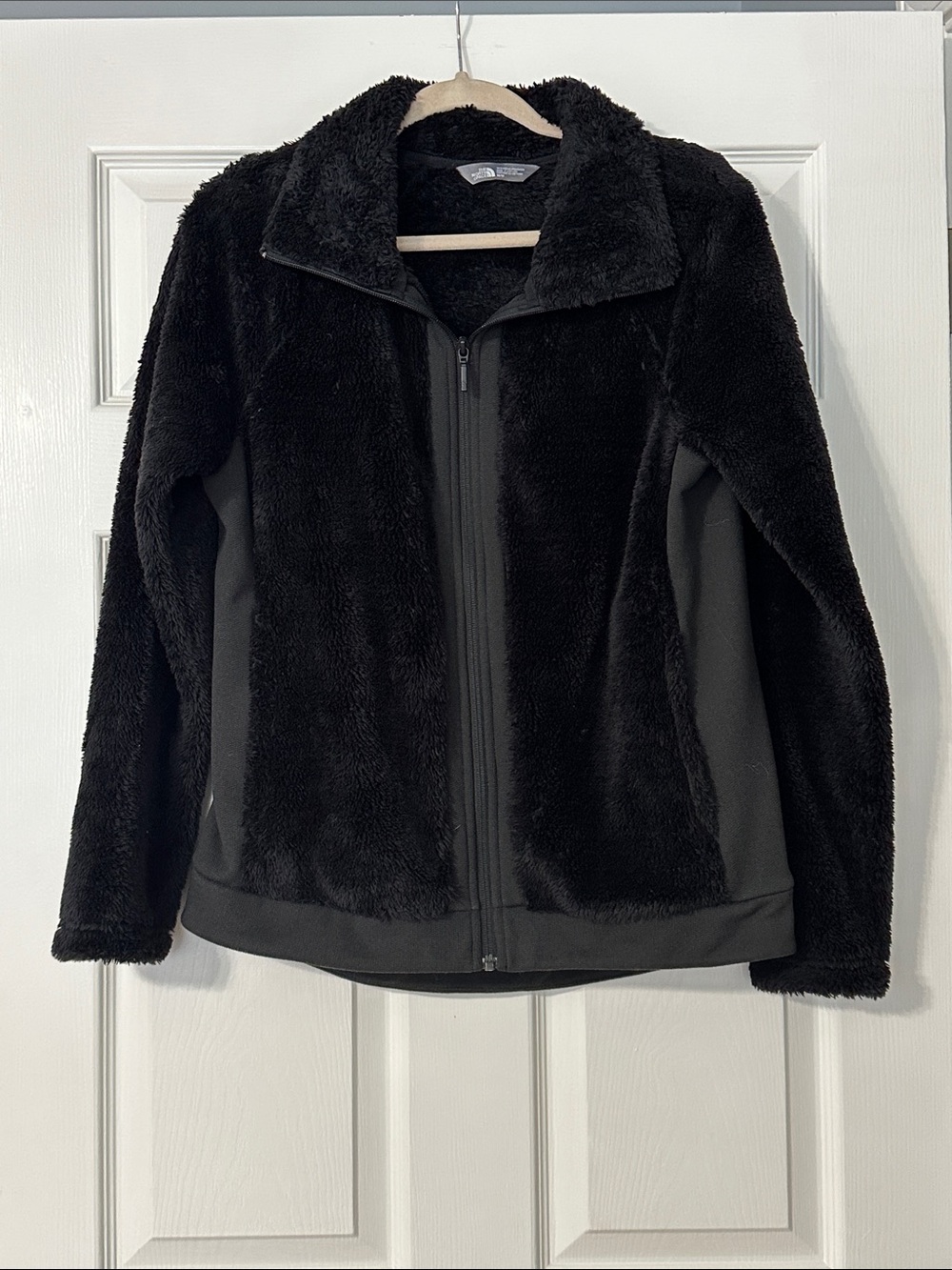 The North Face Women's Osito Jacket Black Teddy Jacket